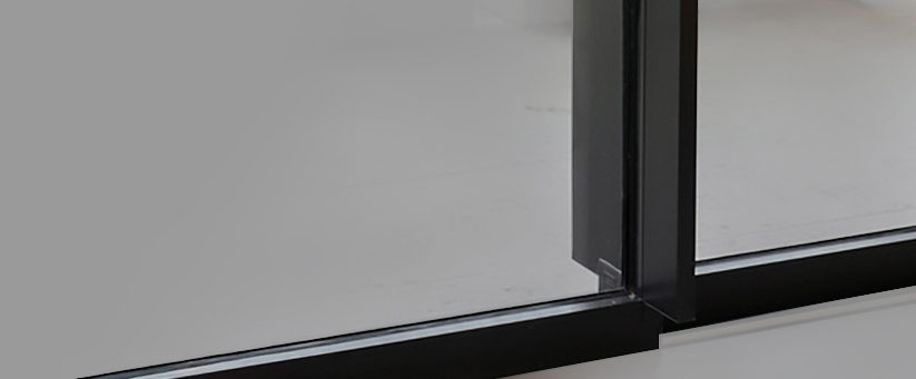 <p><span style="font-weight: 400;"><strong>Minimal V:</strong> </span><span style="font-weight: 400;">Linha exclusiva de esquadrias de luxo com padrão europeu e design minimalista</span></p>
