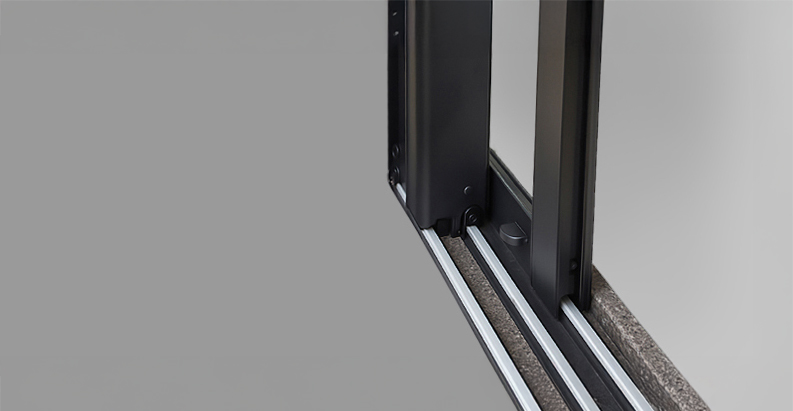 <p><strong>Trilho Seal V: </strong><span style="font-weight: 400;">100% de vedação, alta performance acústica; inibe insetos e poeira</span></p>
