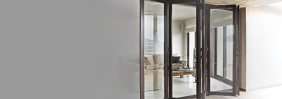 <p><span style="font-weight: 400;"><strong>Sistema Camarão Vitral:</strong> </span><span style="font-weight: 400;">Engenharia de ponta, fluidez por anos</span></p>
